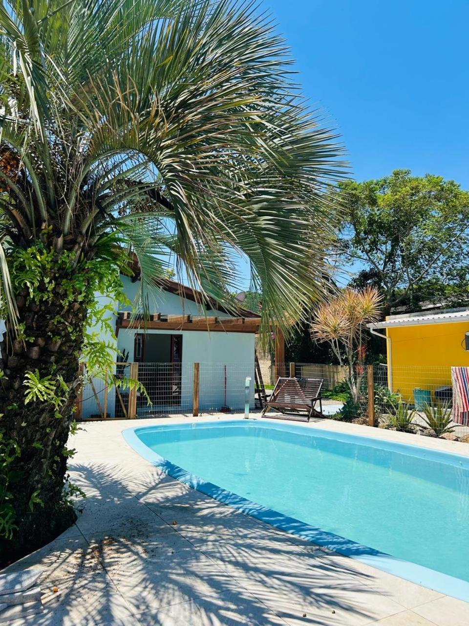 Casa Espacosa Com Piscina, Churrasqueira E Area Em Sambaqui Ao Lado Da - Floripa Holiday home Florianopolis