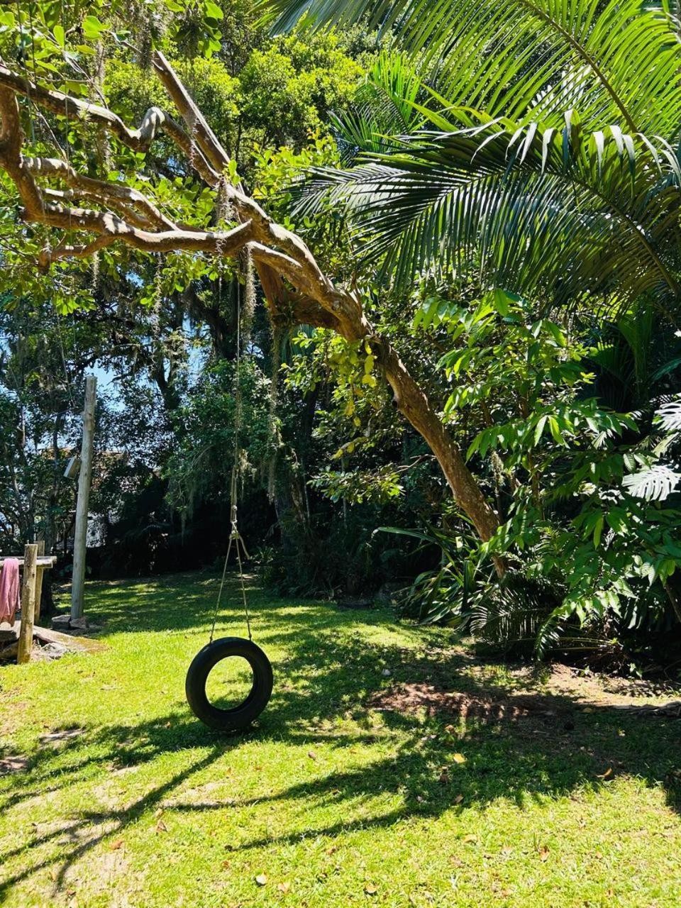 Casa Espacosa Com Piscina, Churrasqueira E Area Em Sambaqui Ao Lado Da - Floripa